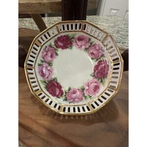 Antique Schumann, Germany MELROSE reticulated wall plate with roses 7.5"